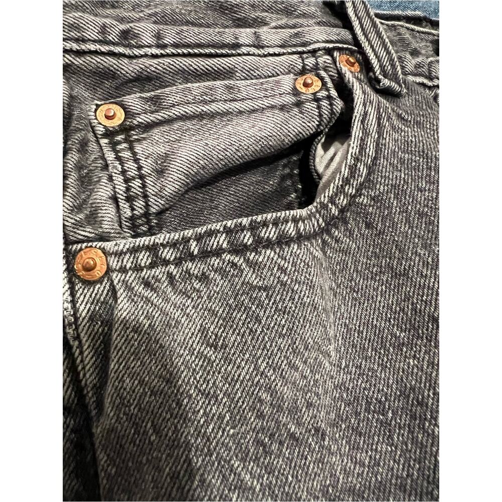 Vintage Levi’s 501 Faded Black Jeans W32 L30 Button Fly Straight Leg Denim - Picture 7 of 7